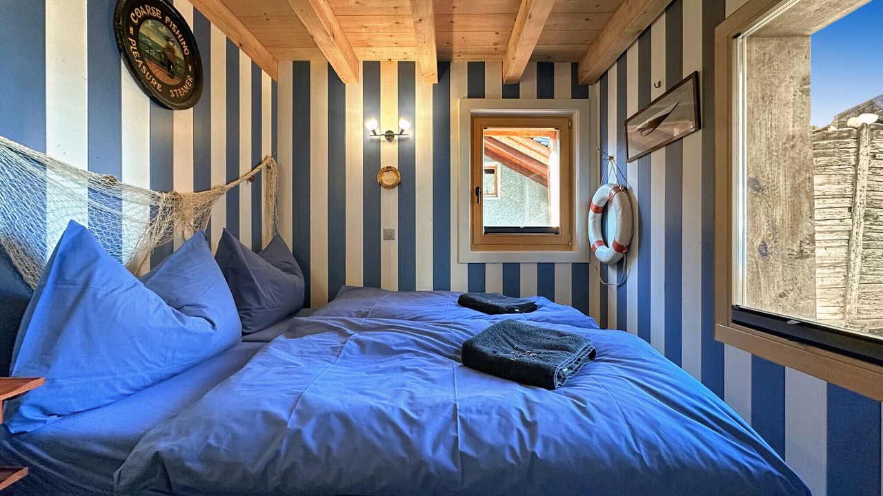 Photo of Bedroom in Sarreyer