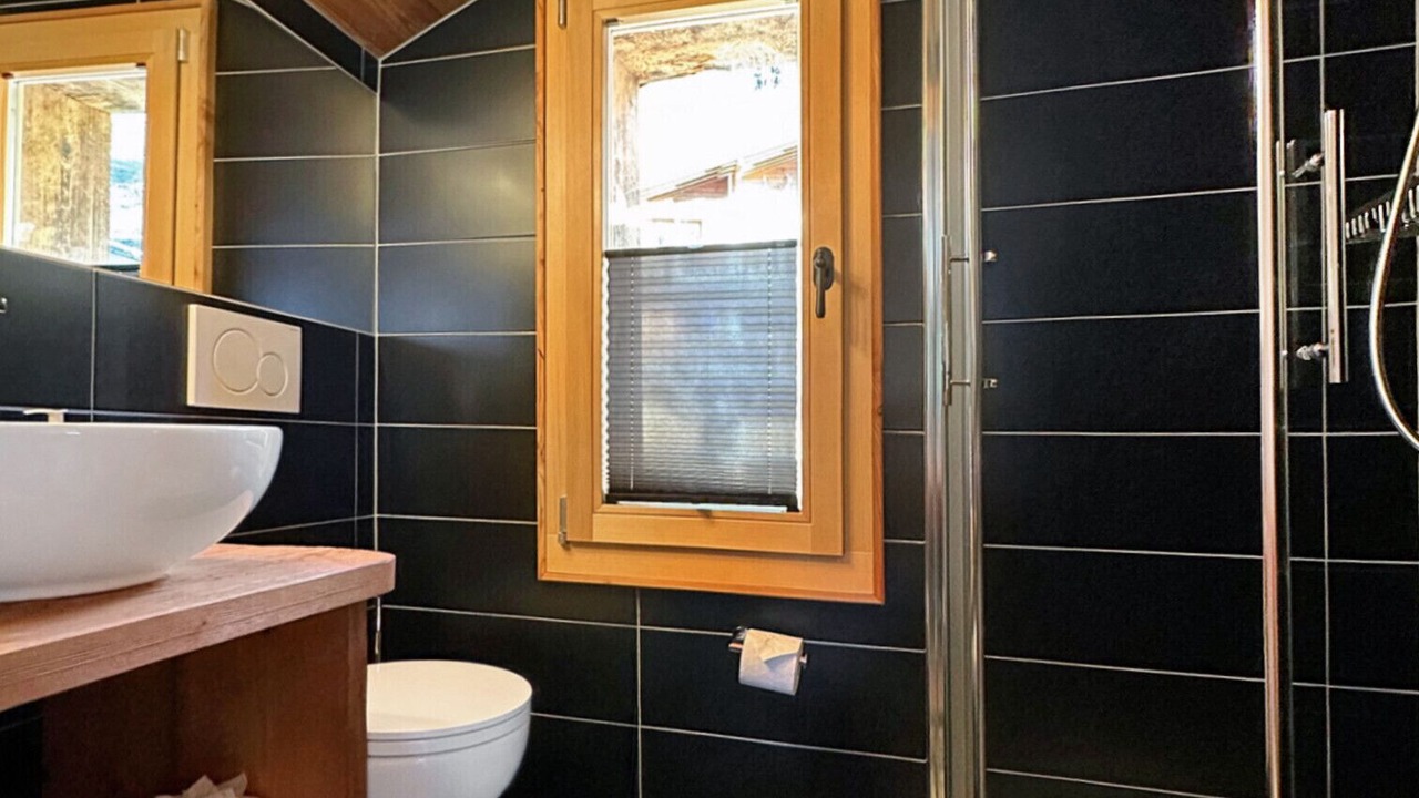 Photo of Bathroom in Sarreyer