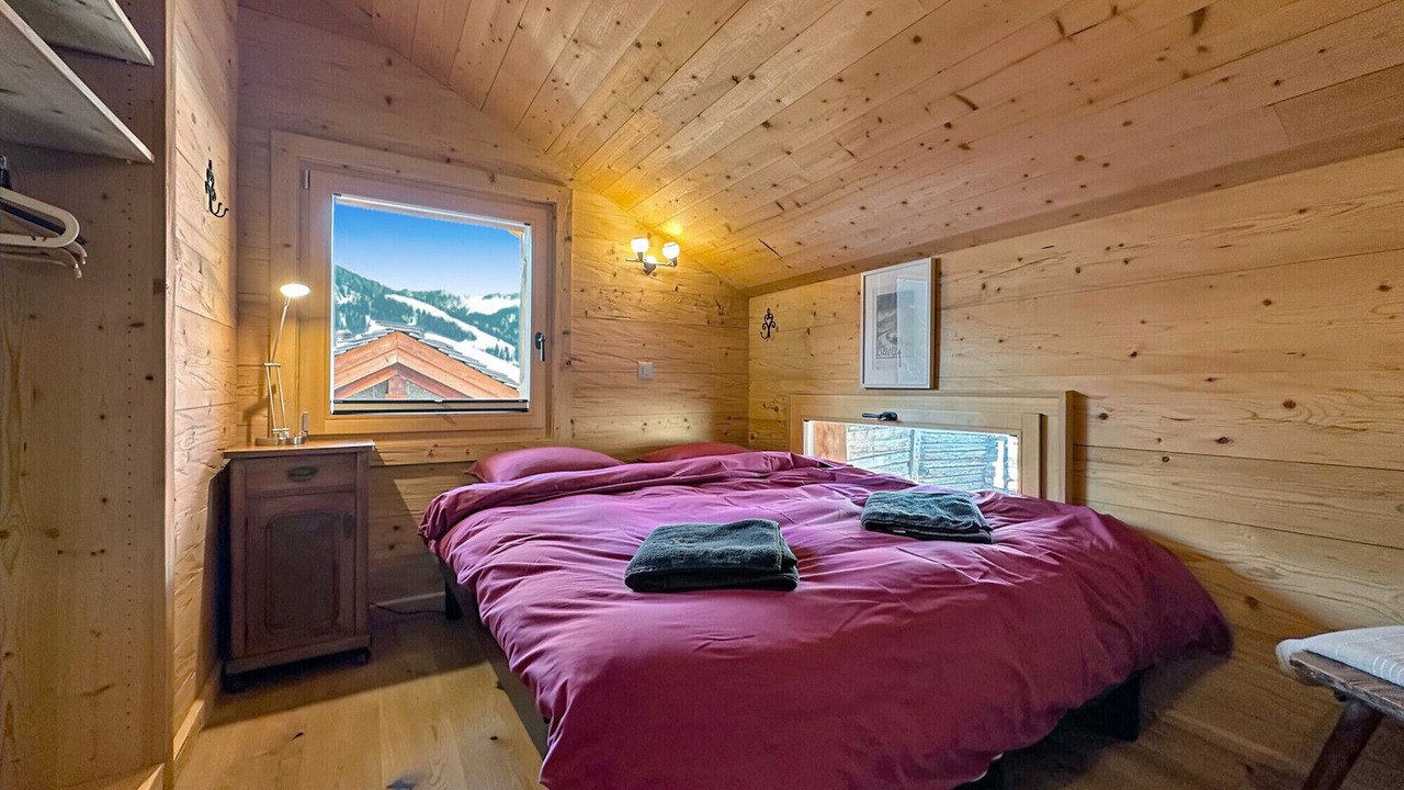 Photo of Bedroom in Sarreyer