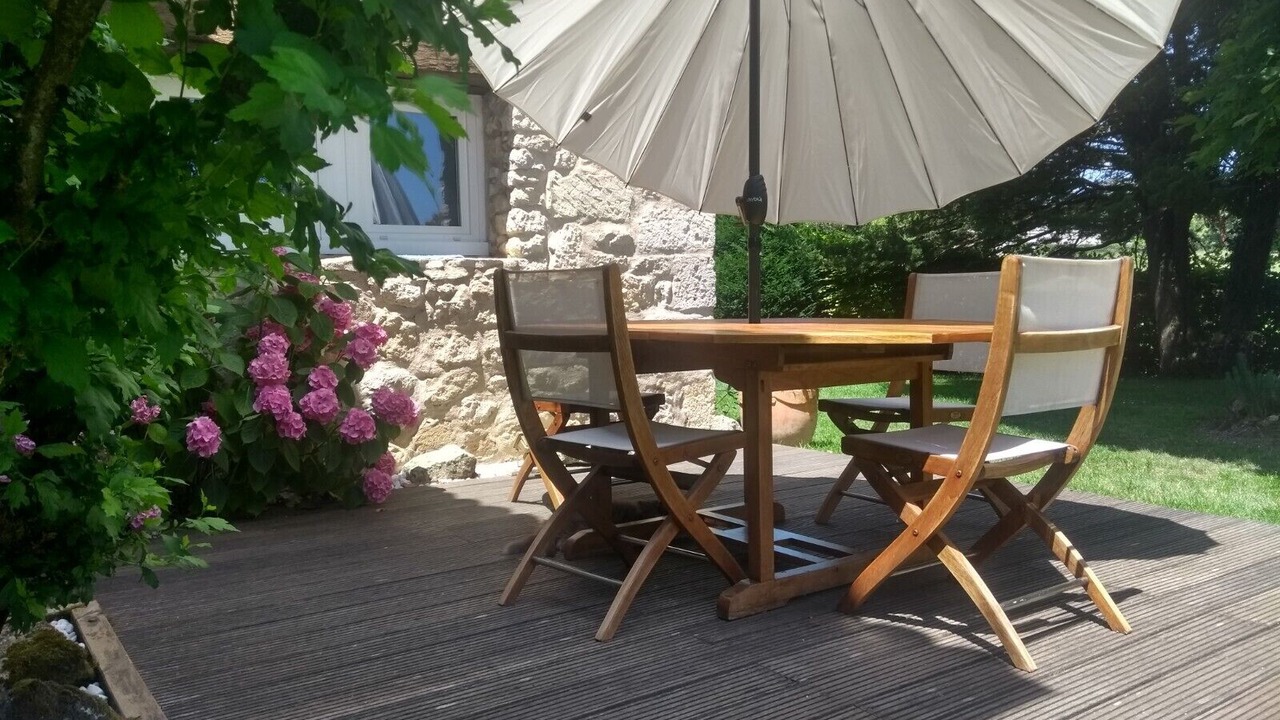 Photo of Outdoor in Cadillac-en-Fronsadais