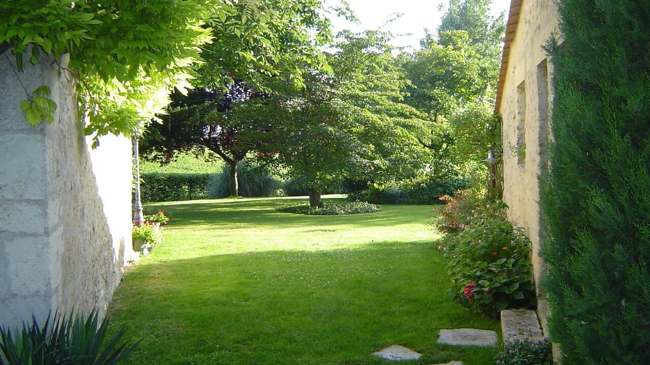 Photo of Outdoor in Cadillac-en-Fronsadais