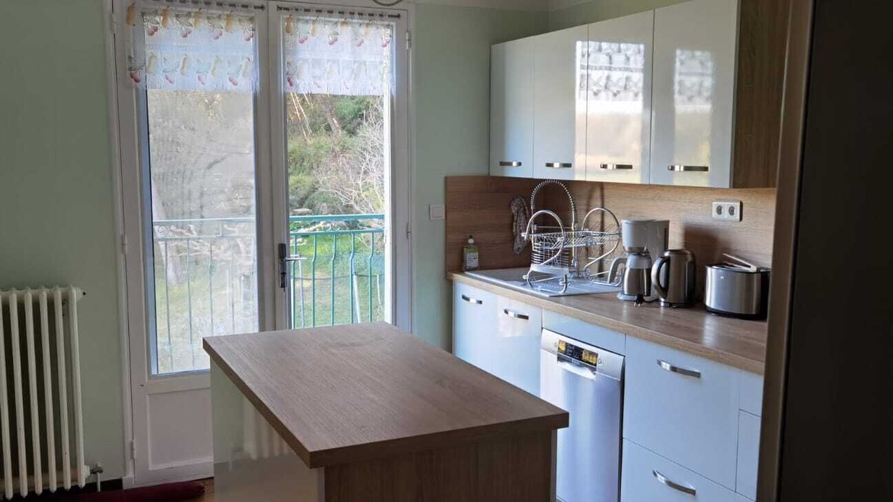 Photo of Kitchen in Cornillon-Confoux