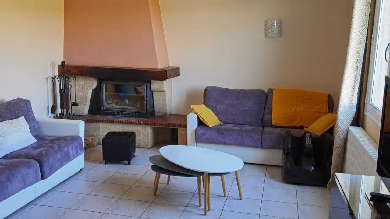 Photo of Livingroom in Cornillon-Confoux