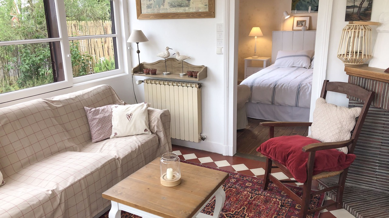 Photo of Bedroom in Claouey