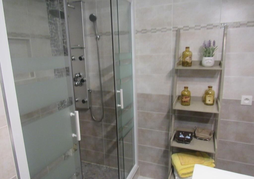 Photo of Bathroom in Carcassonne