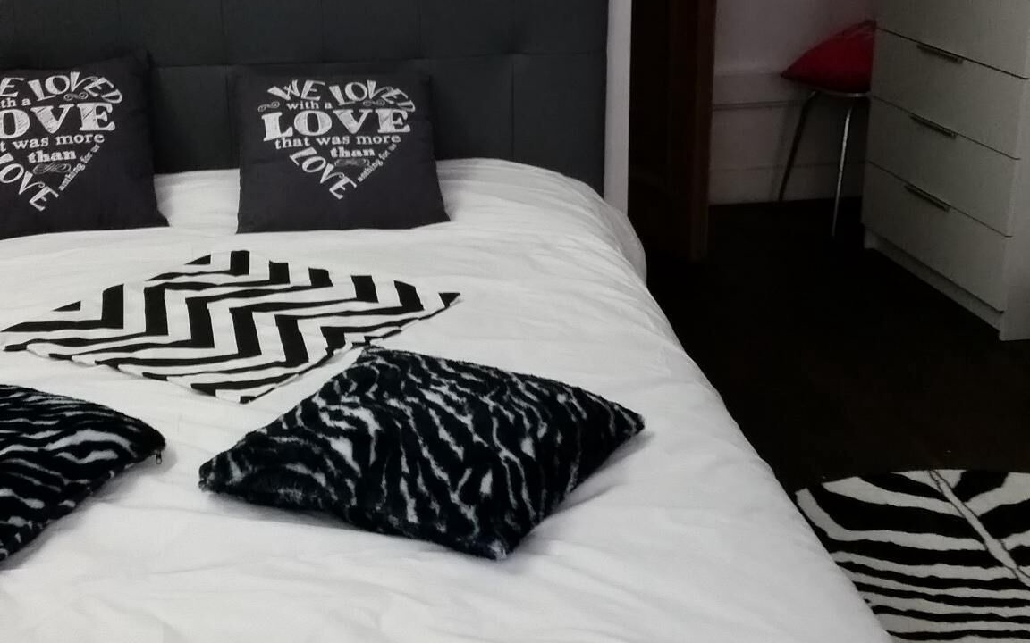 Photo of Bedroom in Avesnes-sur-Helpe