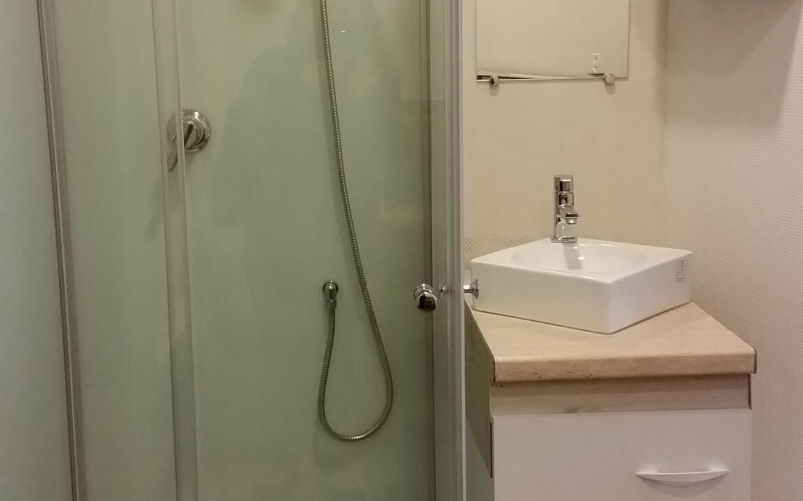 Photo of Bathroom in Avesnes-sur-Helpe