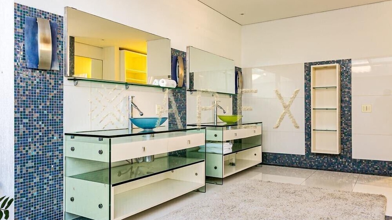 Photo of Bathroom in Jurere Internacional