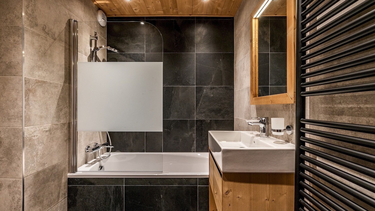 Photo of Bathroom in Cognet