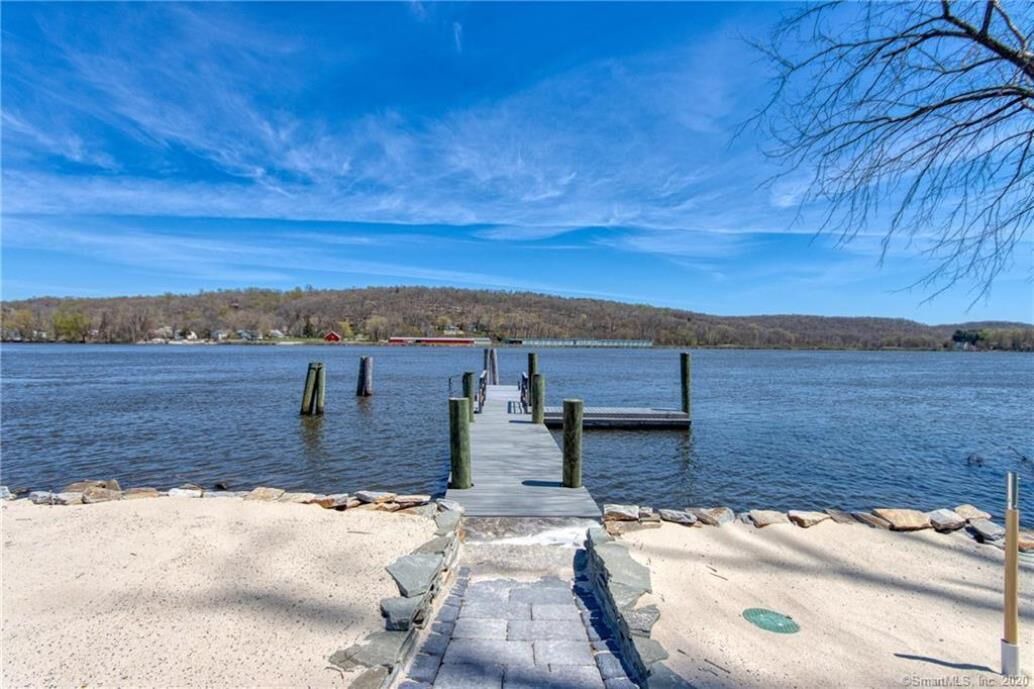 Photo of Others in Haddam