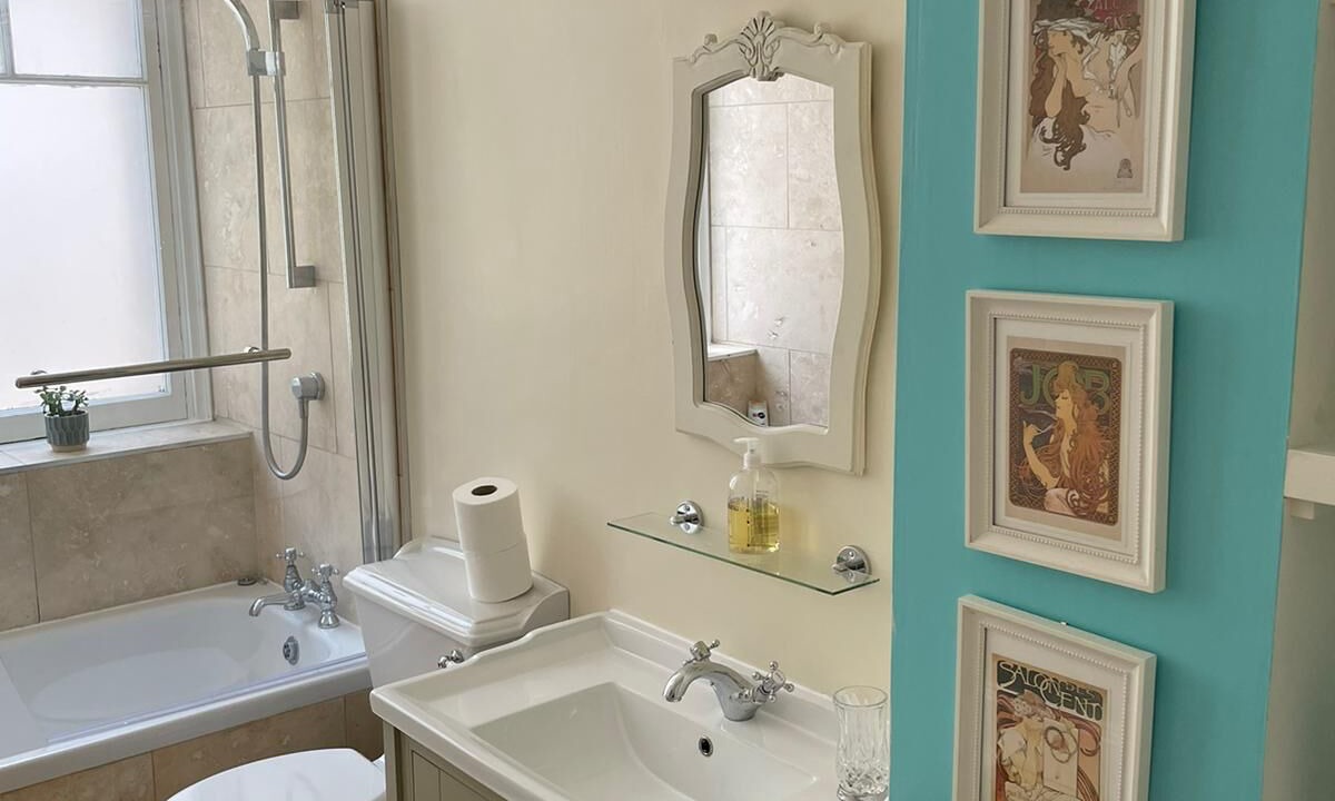 Photo of Bathroom in Leith