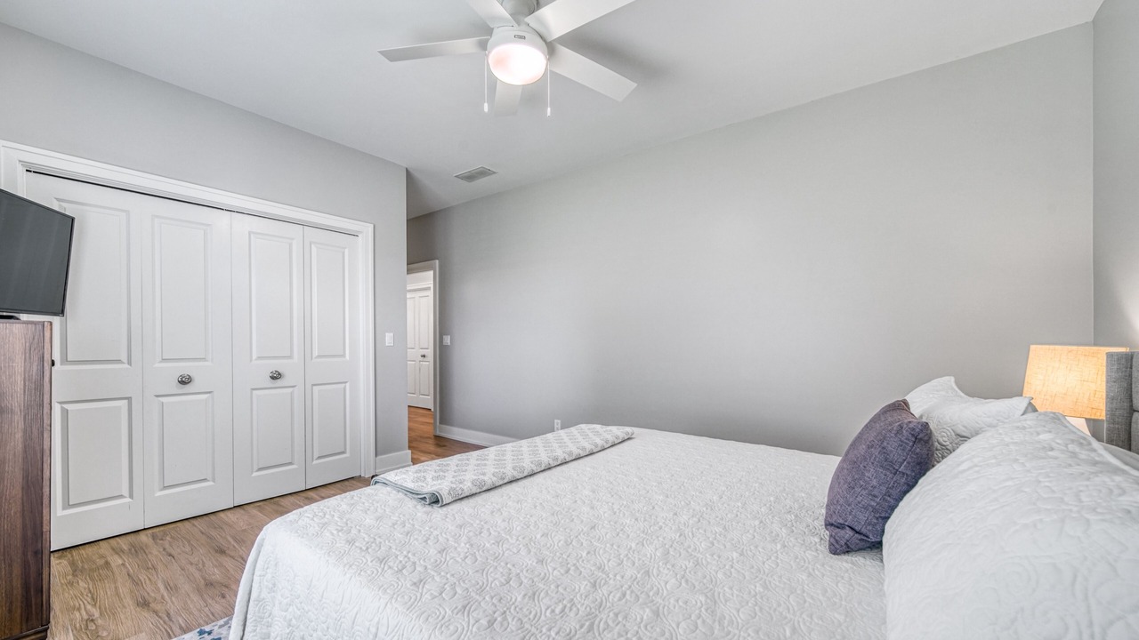 Photo of Bedroom in Douglas