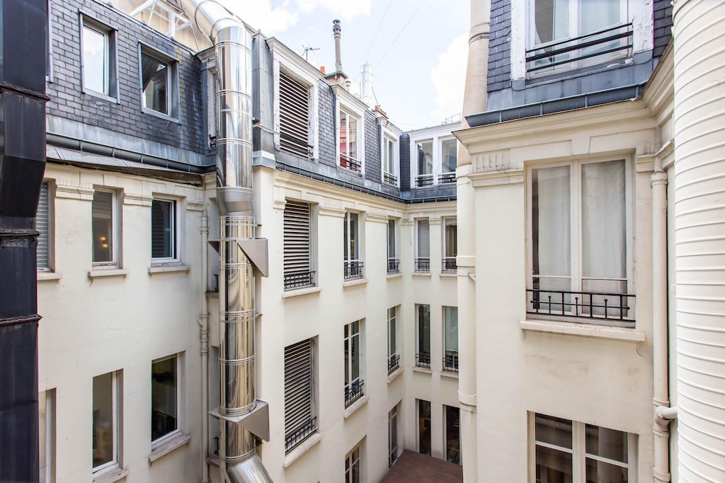 Photo of Buildings in Faubourg-du-Roule