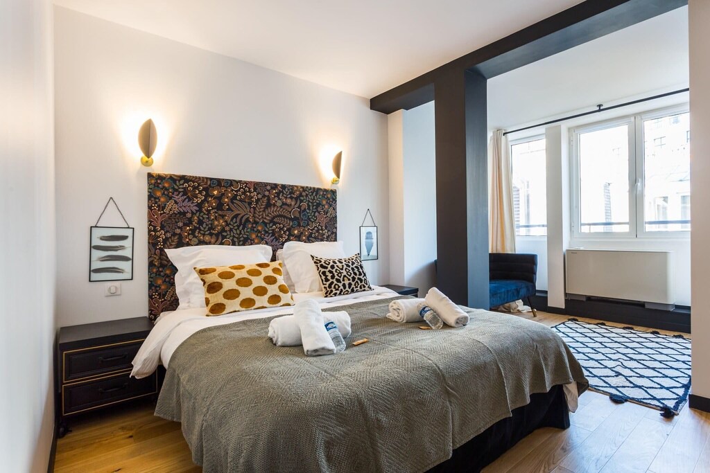 Photo of Bedroom in Faubourg-du-Roule