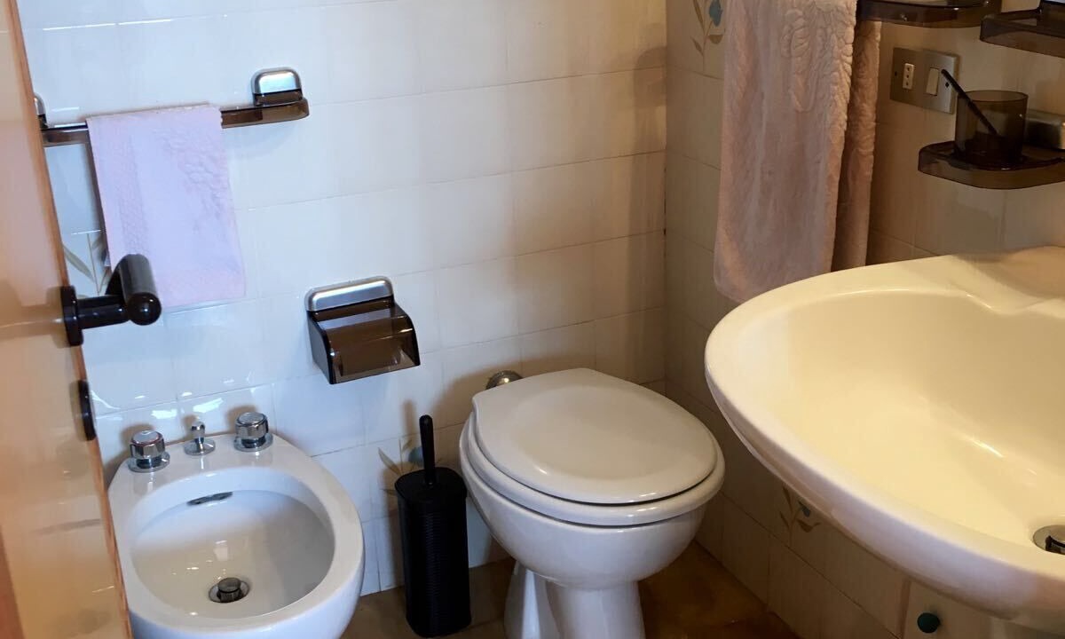 Photo of Bathroom in Lendinuso