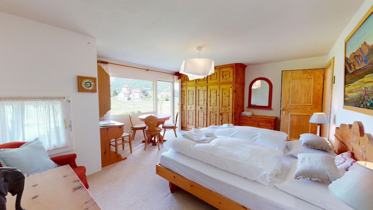 Photo of Bedroom in Surlej