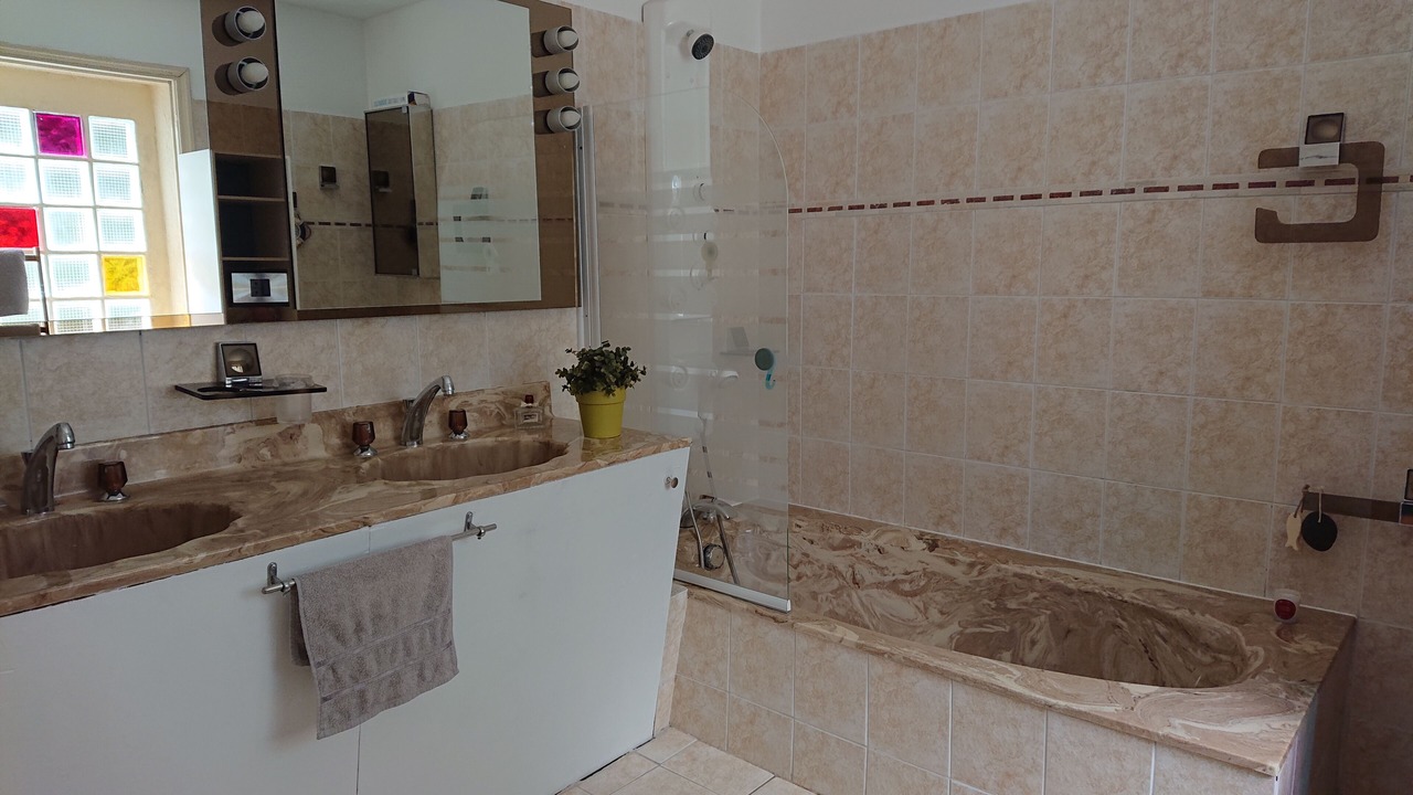 Photo of Bathroom in Cornillon-Confoux