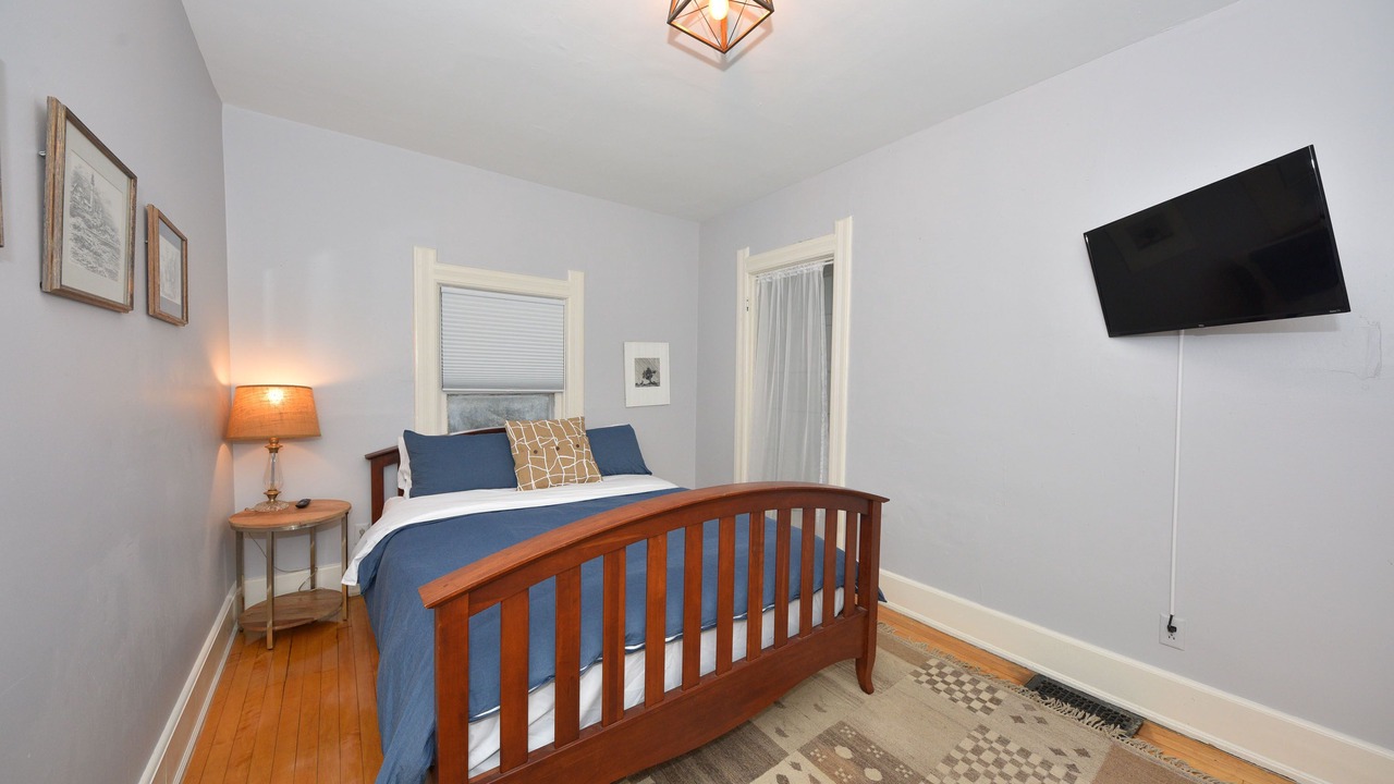 Photo of Bedroom in Brewers Hill