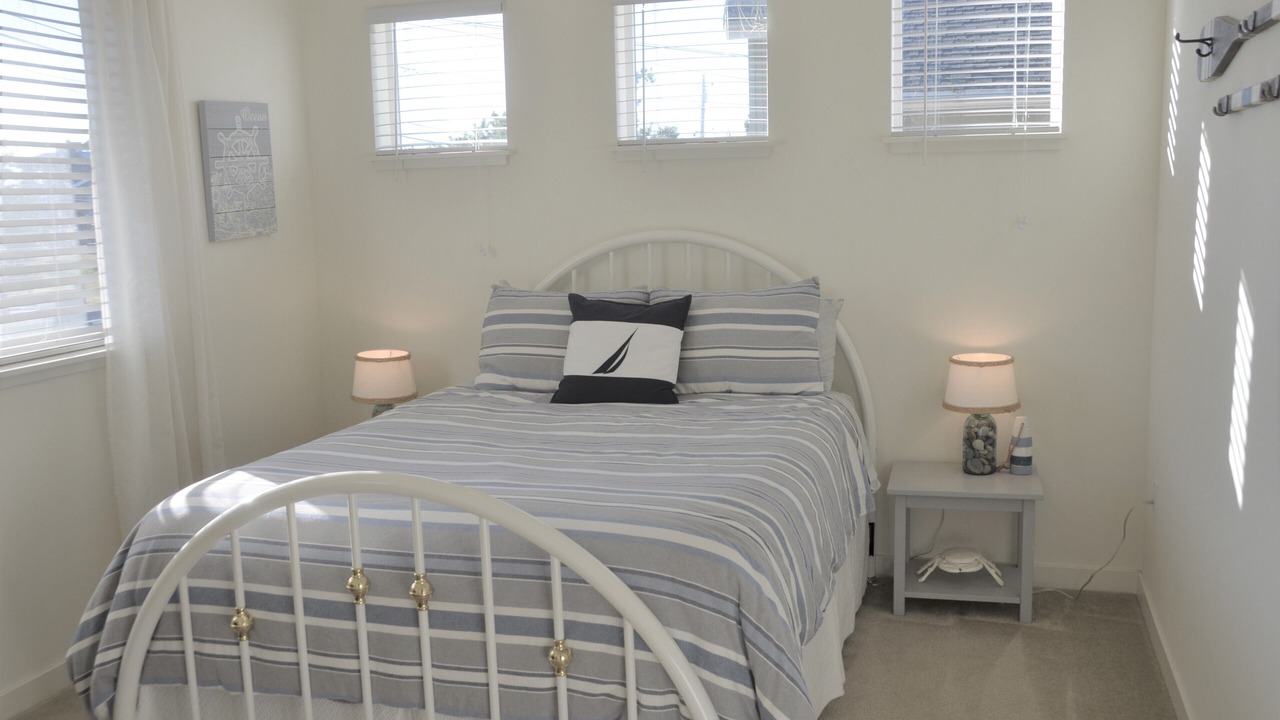 Photo of Bedroom in Ferndale
