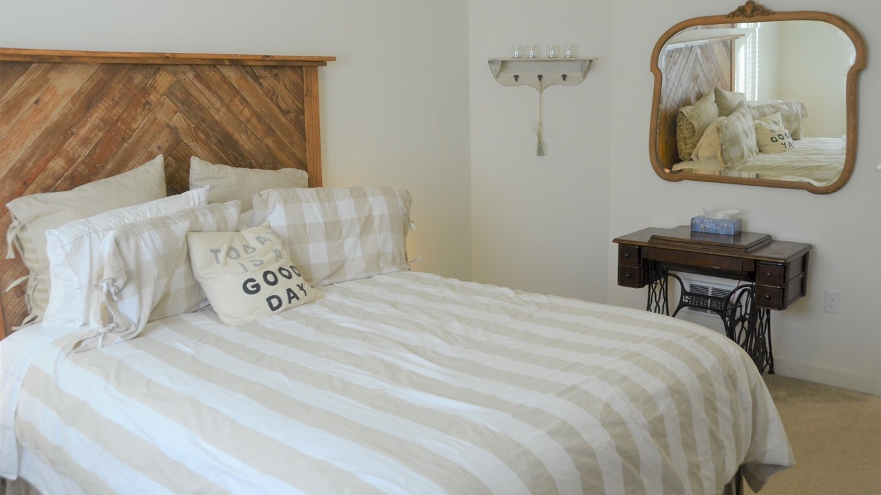 Photo of Bedroom in Ferndale