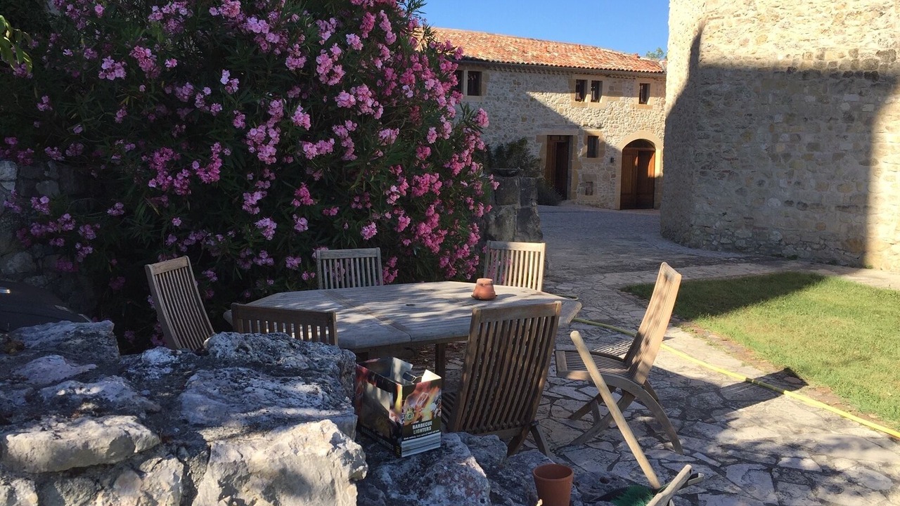 Photo of Outdoor in Mouzens