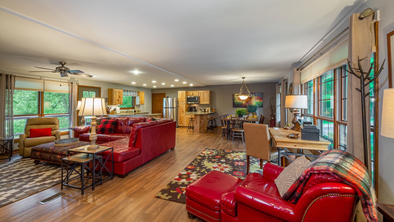 Photo of Livingroom in Benton