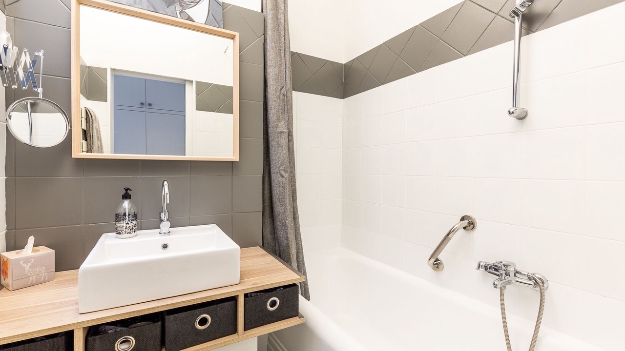 Photo of Bathroom in Quartier du Panier
