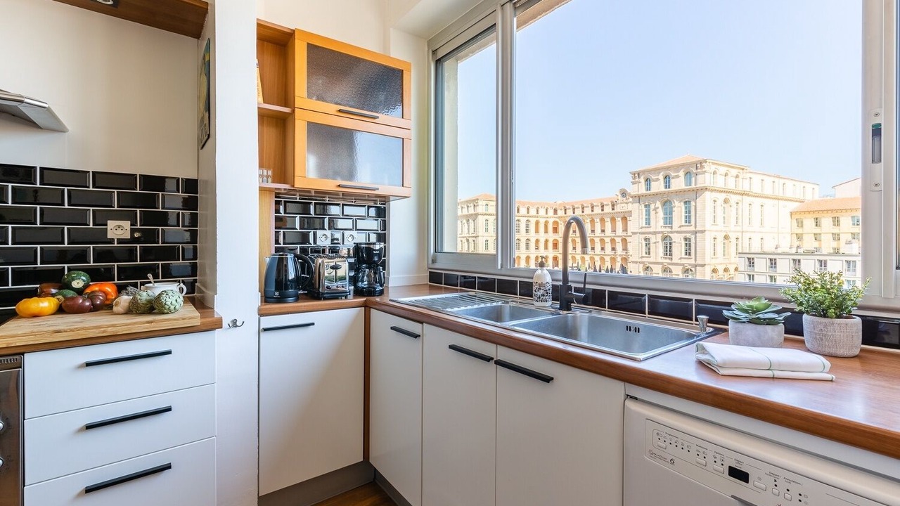 Photo of Kitchen in Quartier du Panier