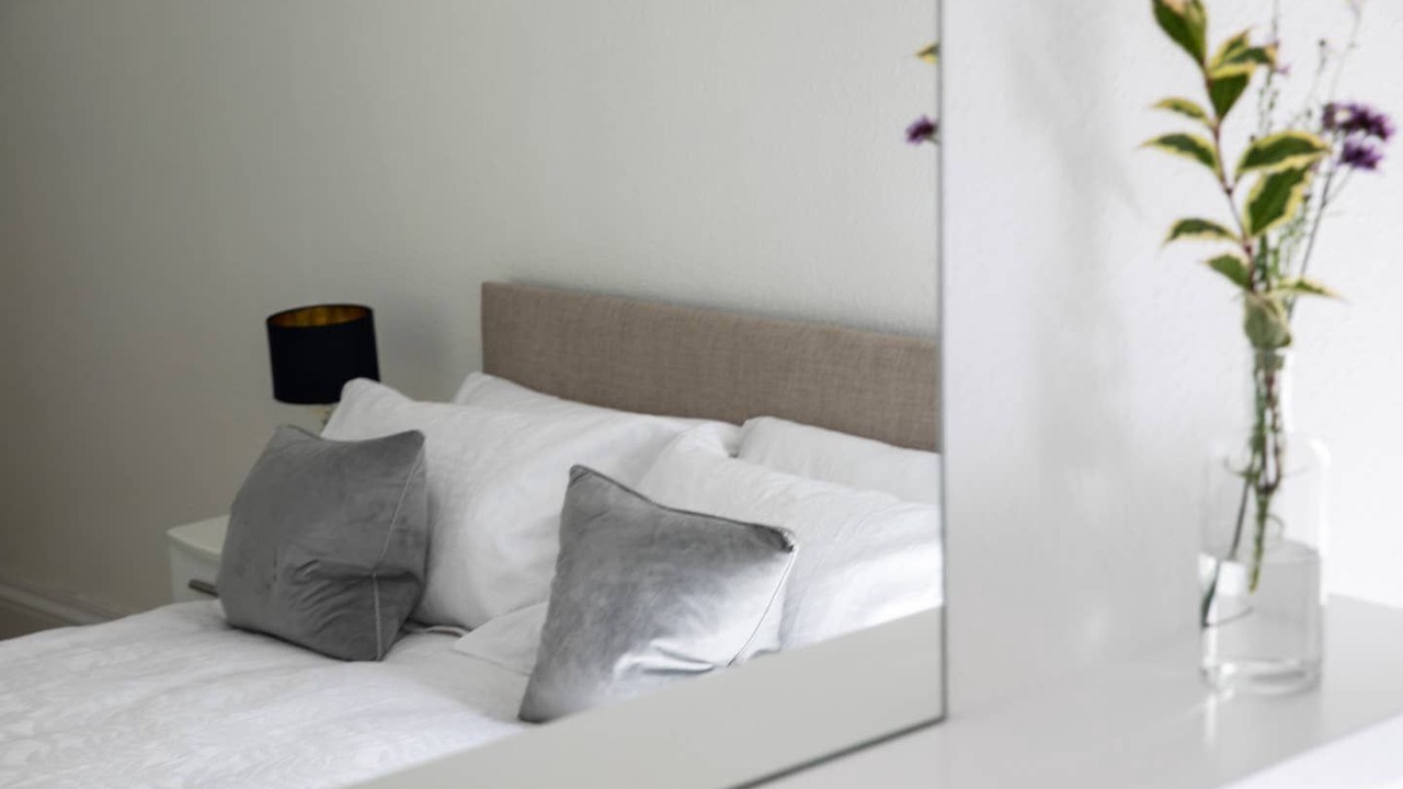 Photo of Bedroom in Elgin