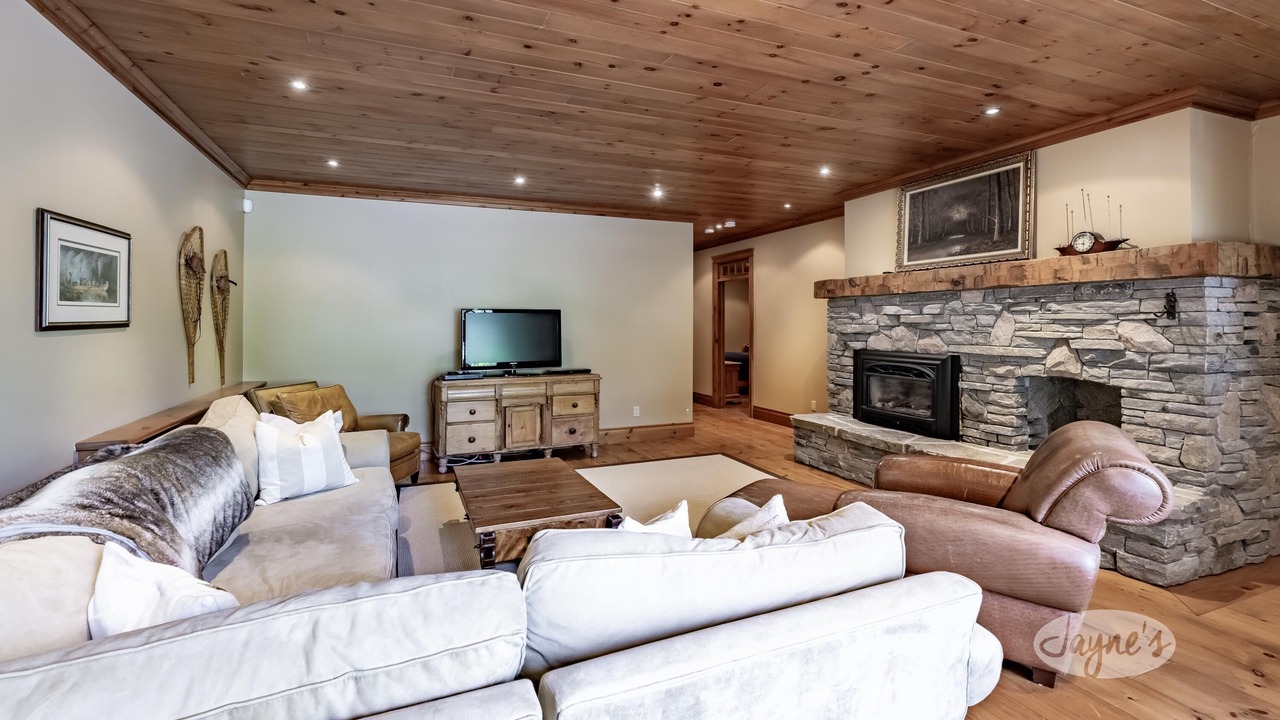 Photo of Livingroom in Bala