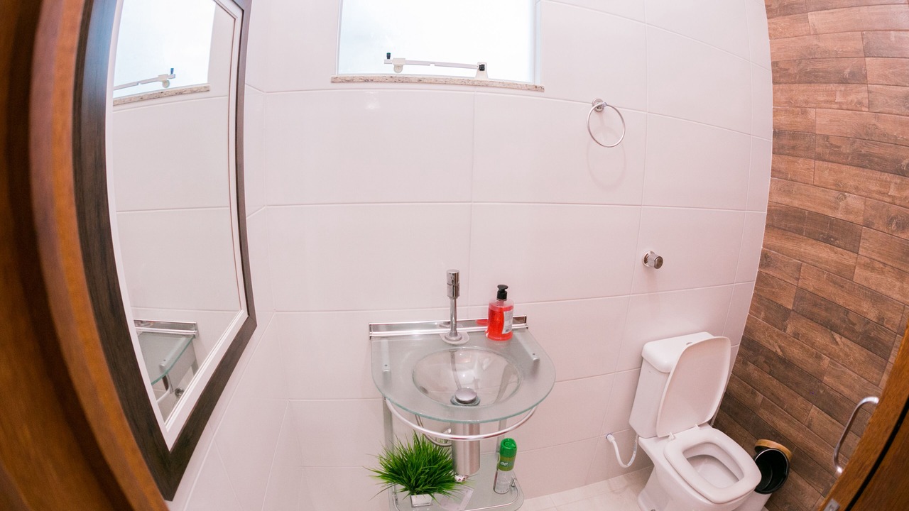 Photo of Bathroom in Guarda do Embau