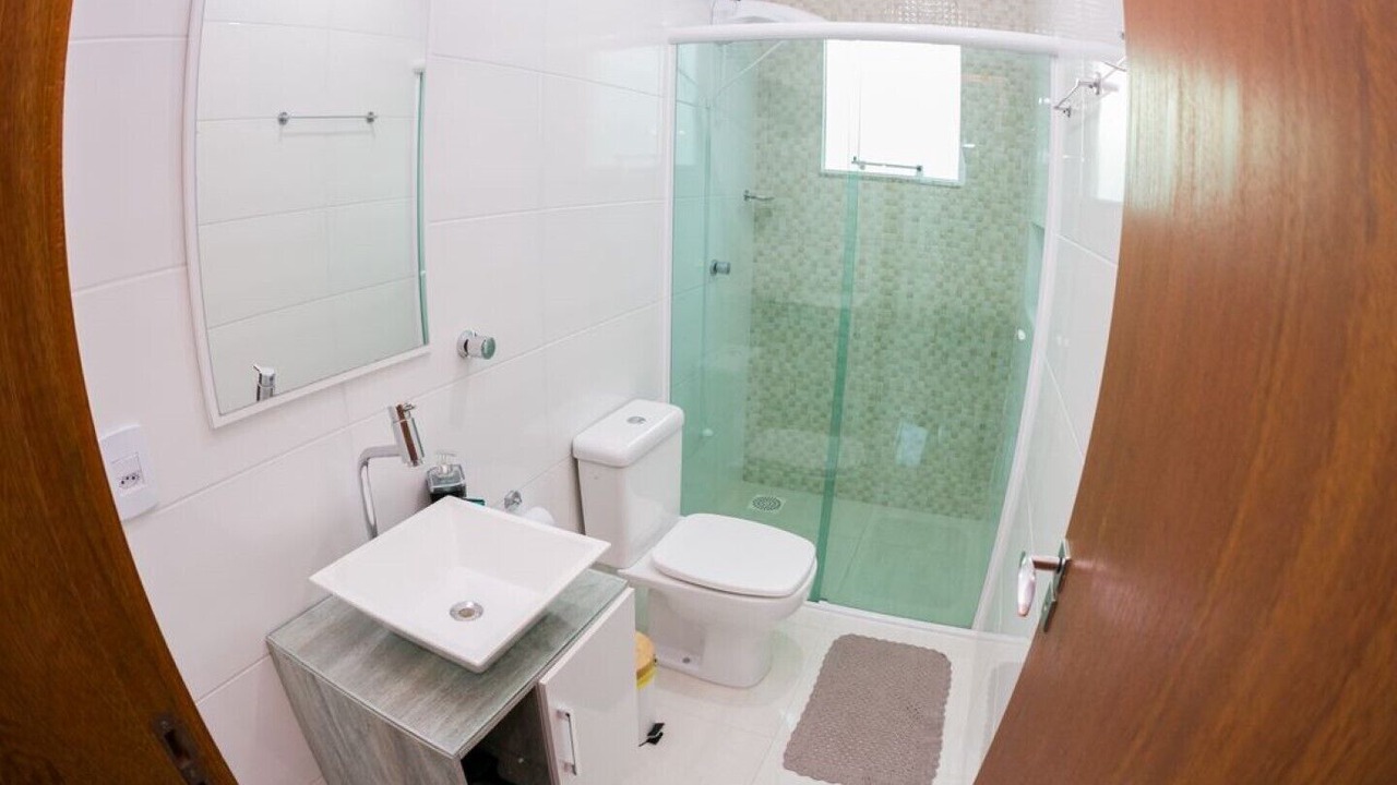 Photo of Bathroom in Guarda do Embau