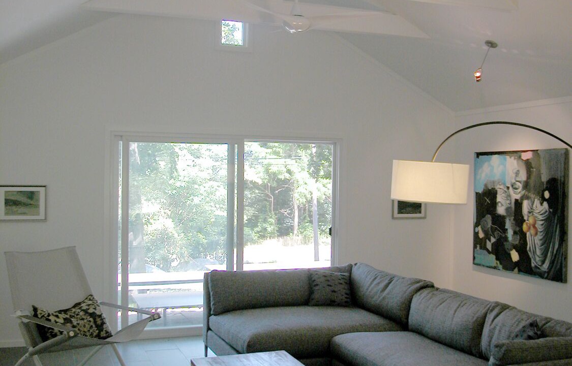 Photo of Livingroom in Southold