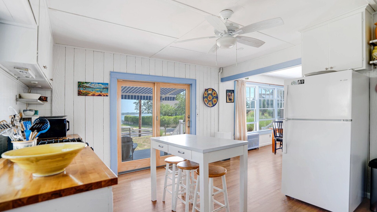 Photo of Kitchen in Silver Beach
