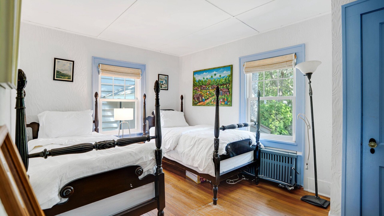Photo of Bedroom in Silver Beach