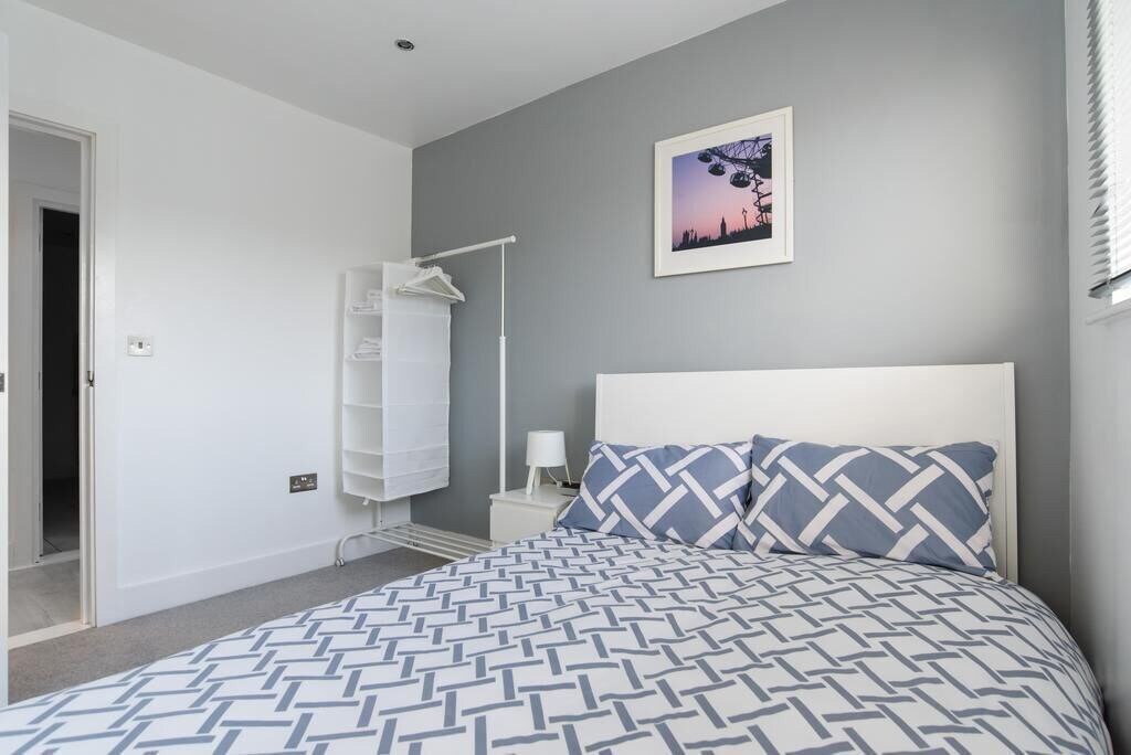 Photo of Bedroom in Grangetown