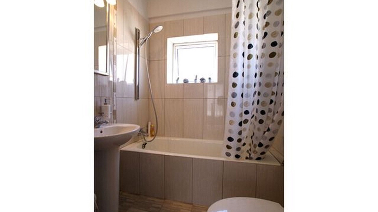 Photo of Bathroom in Pernera