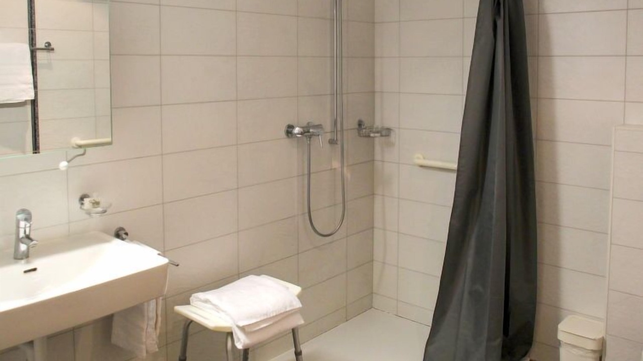 Photo of Bathroom in Moleson