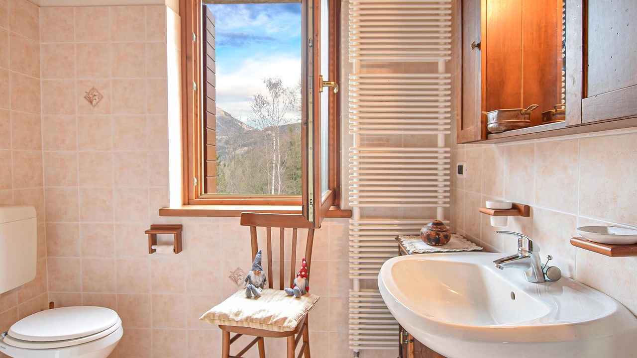 Photo of Bathroom in Sovramonte