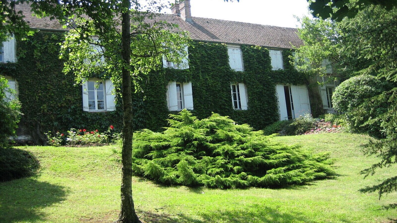 Photo of Outdoor in Recloses