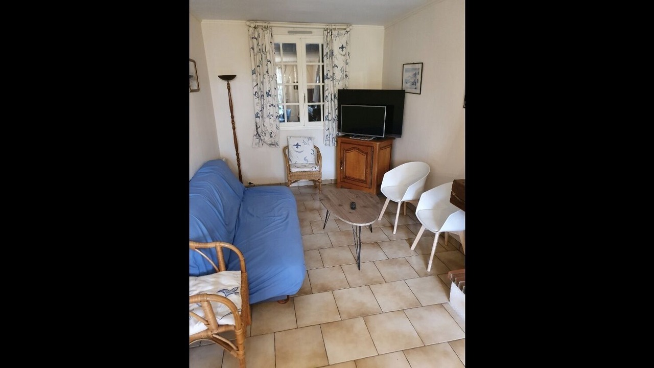 Photo of Livingroom in Bernieres-sur-Mer