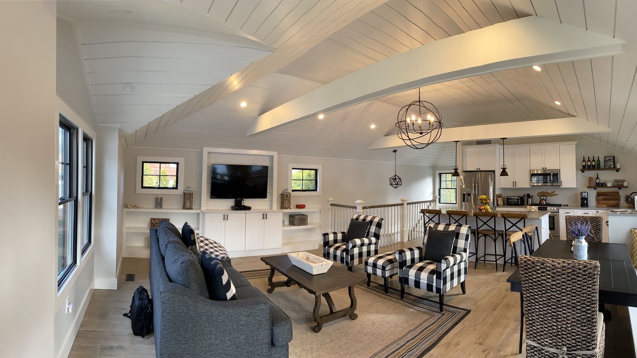 Photo of Livingroom in Mattituck