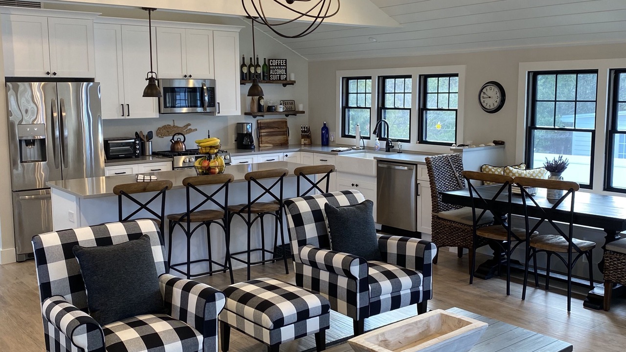 Photo of Bedroom in Mattituck