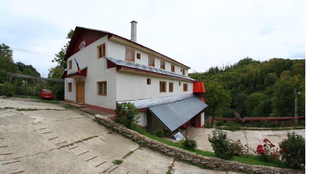 Photo of Outdoor in Mera