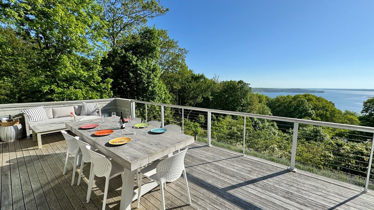 Photo of Outdoor in The Heights