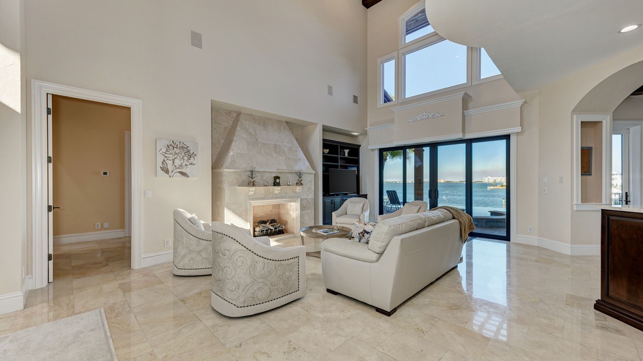 Photo of Livingroom in Saint Armands Key
