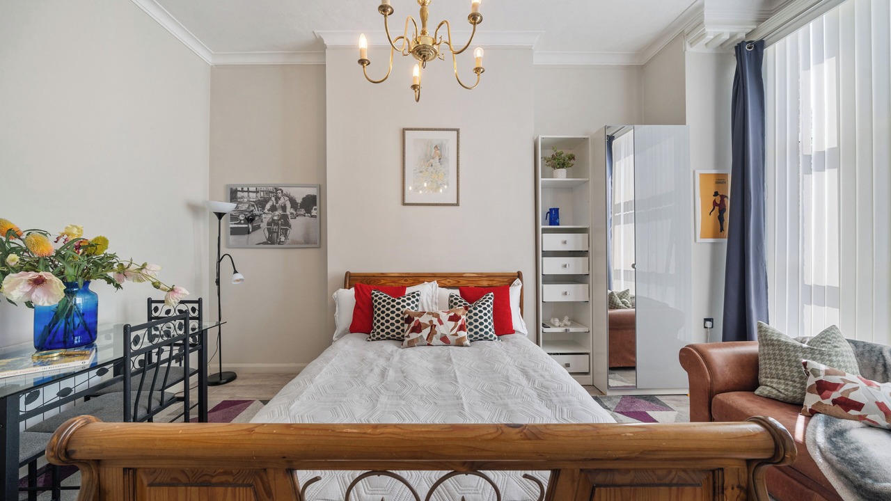 Photo of Bedroom in West Ealing
