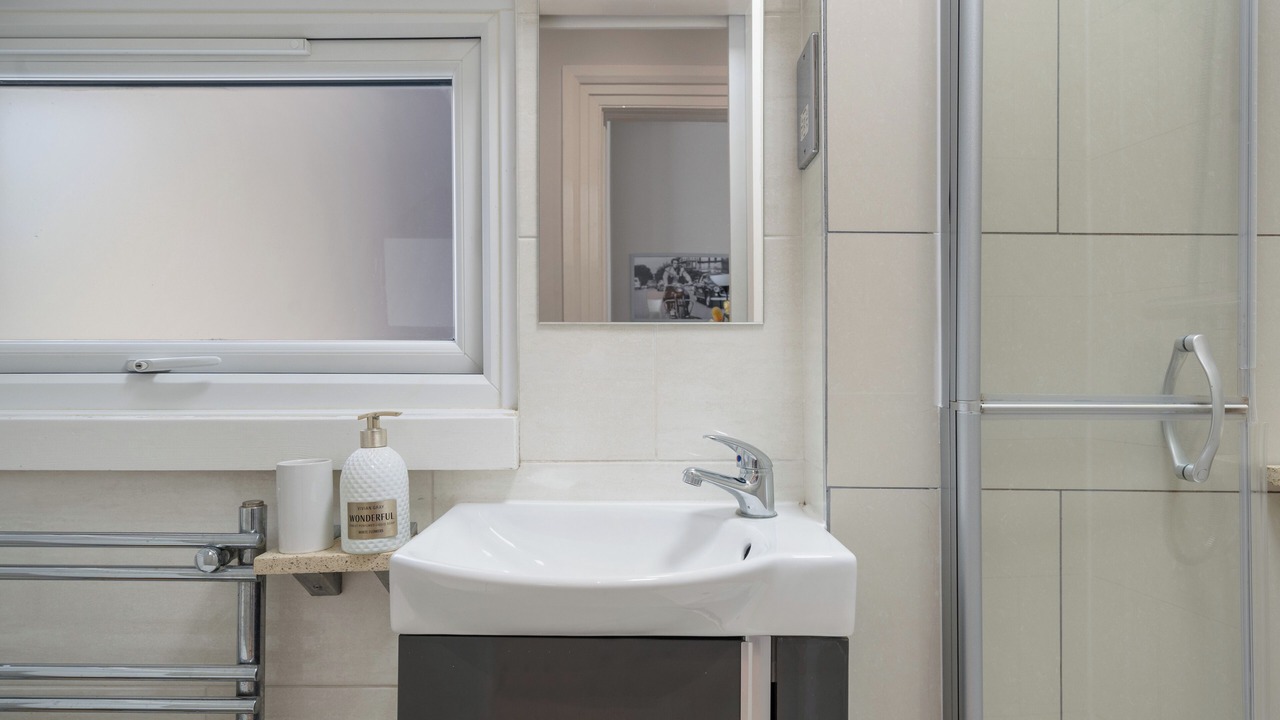 Photo of Bathroom in West Ealing
