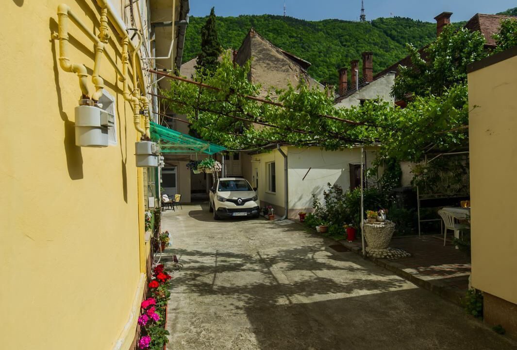 Photo of Outdoor in Centrul Vechi