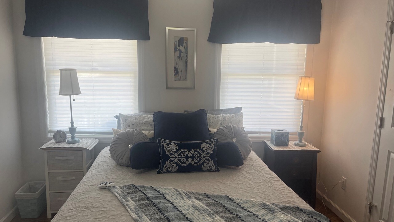 Photo of Bedroom in Culloden Shores